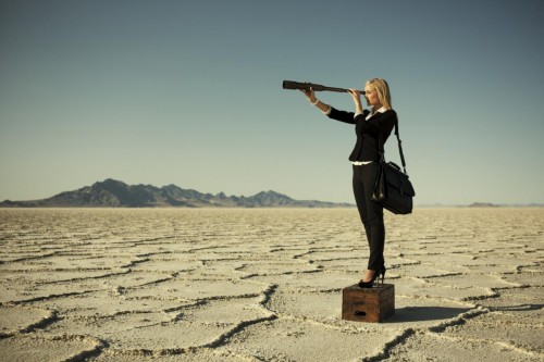 10 choses que seules les filles du signe Bélier peuvent comprendre 19 Source image : https://graceforelle.files.wordpress.com/2013/12/telescope-woman.jpg