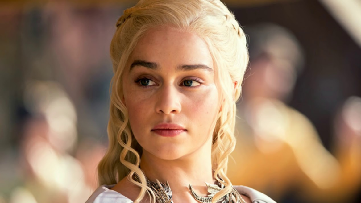 Emilia Clarke, de Game Of Thrones, révèle son épreuve de double anévrisme cérébral : « une bataille pour ma vie »  4