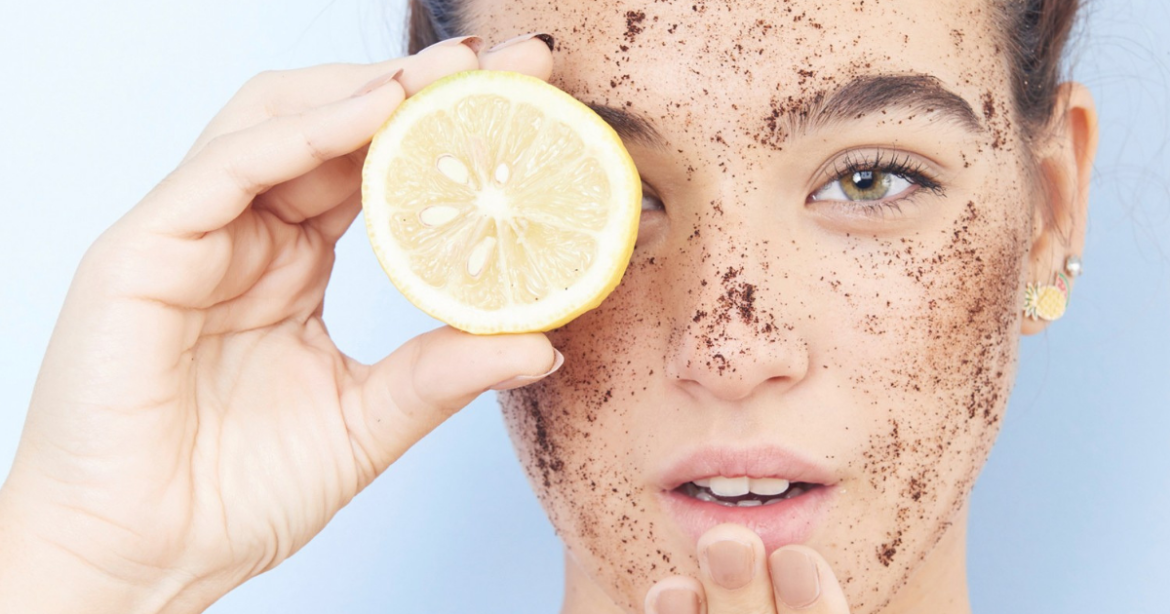 7 Produits simples pour vous aider à effacer les taches pigmentaires sur votre peau 7