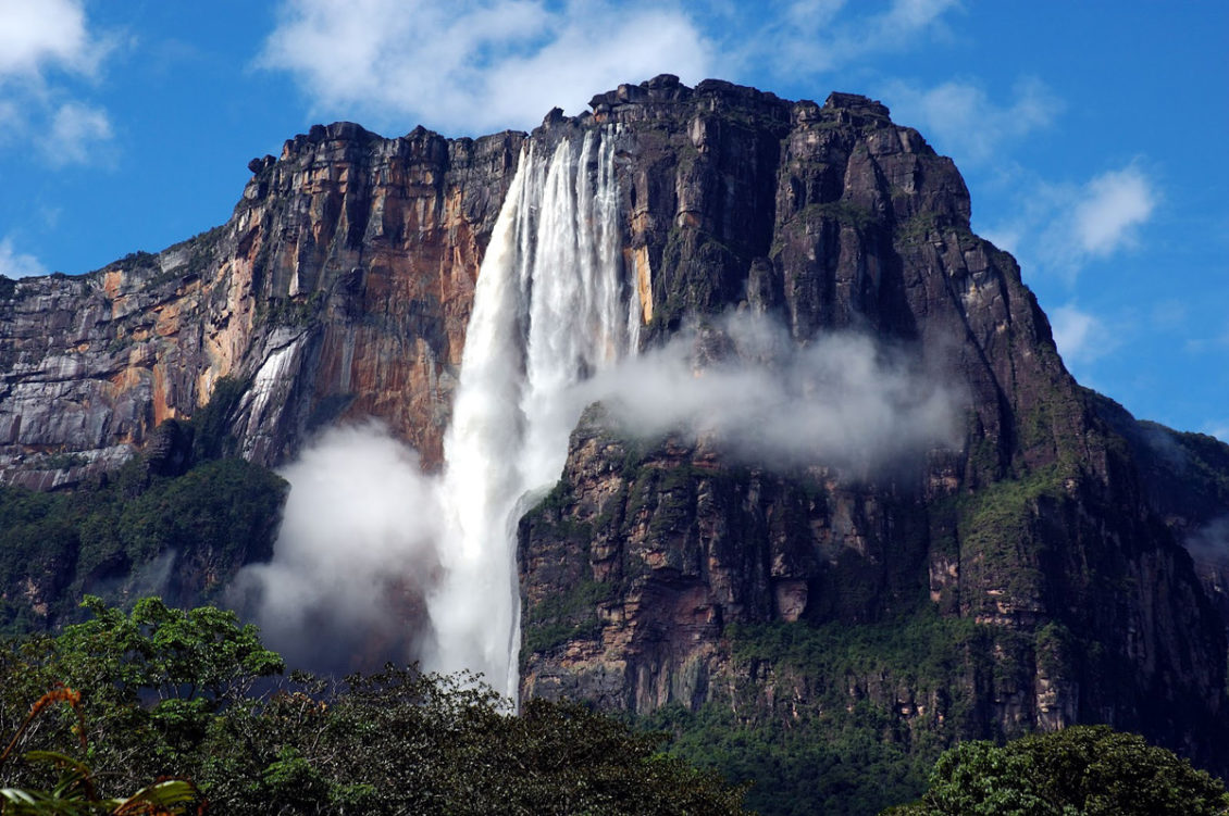 Top 10 des plus belles chutes d’eau au monde  25
